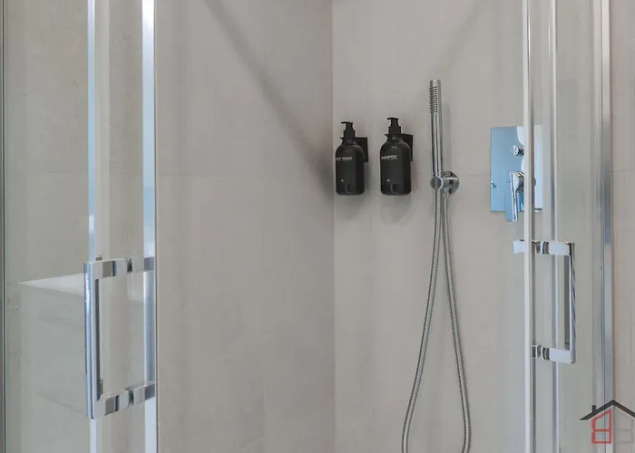 Pino House L Bb Дом отдыха Триест