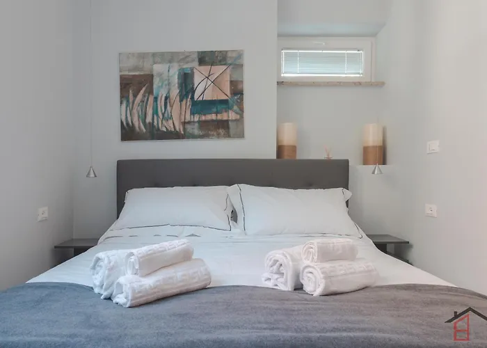 Pino House L Bb Триест