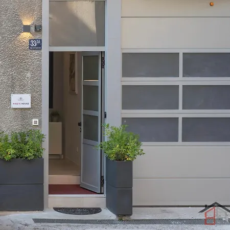 Pino House L Bb 度假居 *